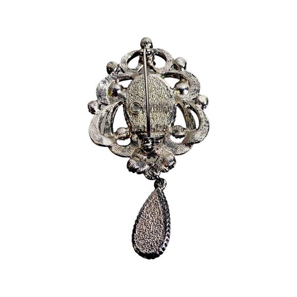 Brooch – Vintage 1974 “Sarah Coventry Canada”Stamped. Isabella design - Picture 2 of 2